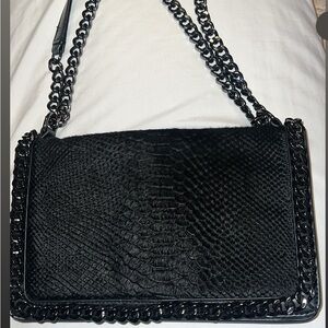 Elegant Black Chain Shoulder Bag